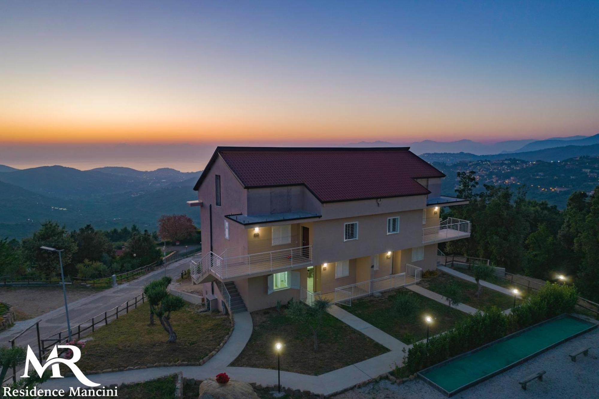 Mancini - Cilento & Sunset